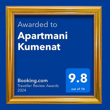 Apartmani Kumenat Biograd Na Moru Esterno foto