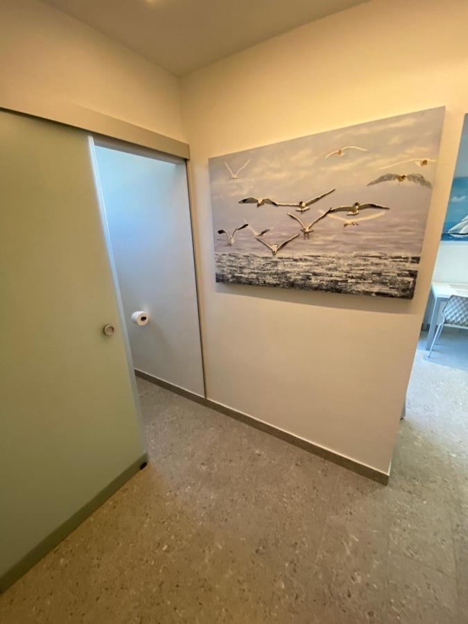 Apartmani Kumenat Biograd Na Moru Esterno foto